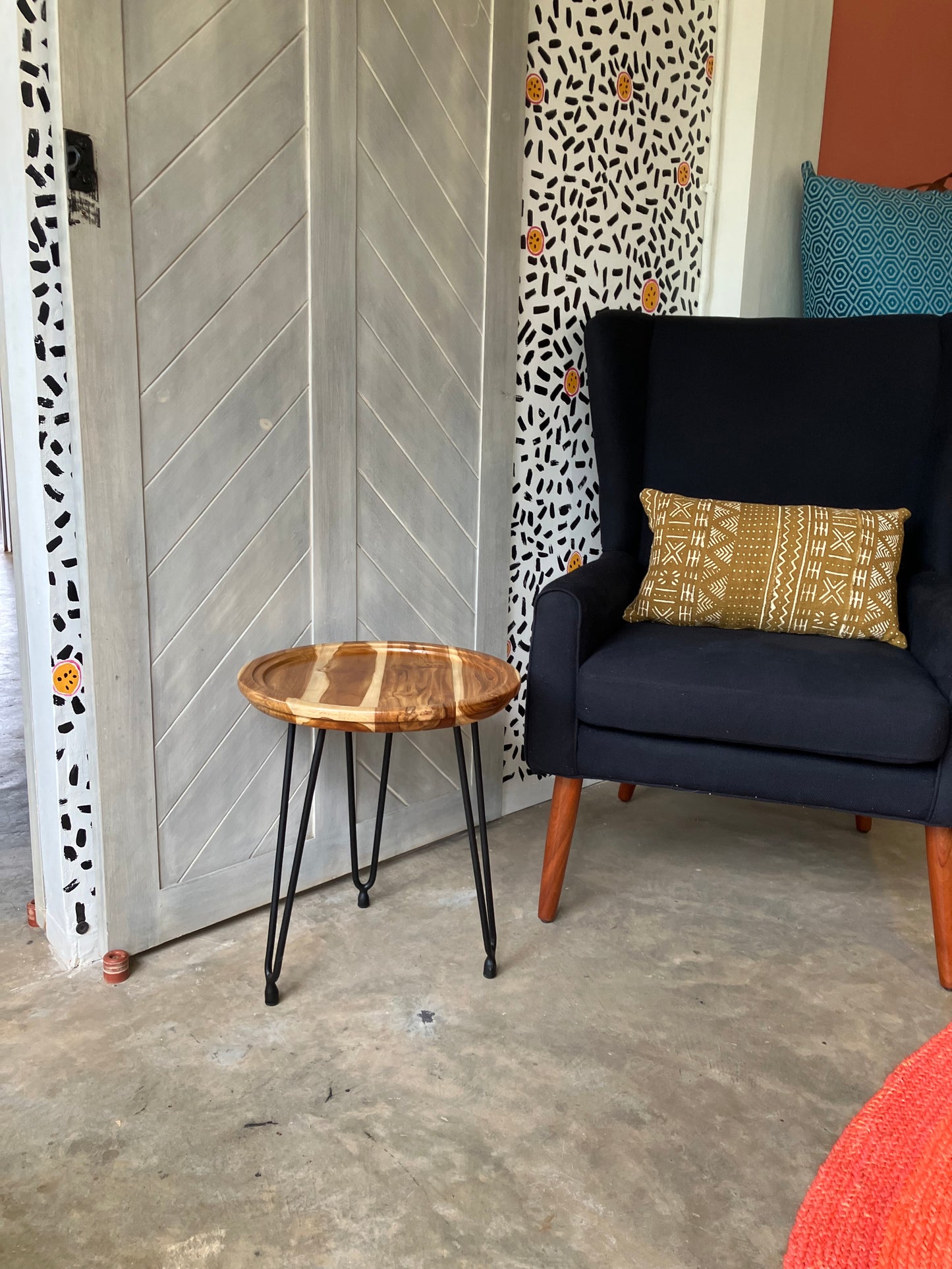 Hairpin Side Table