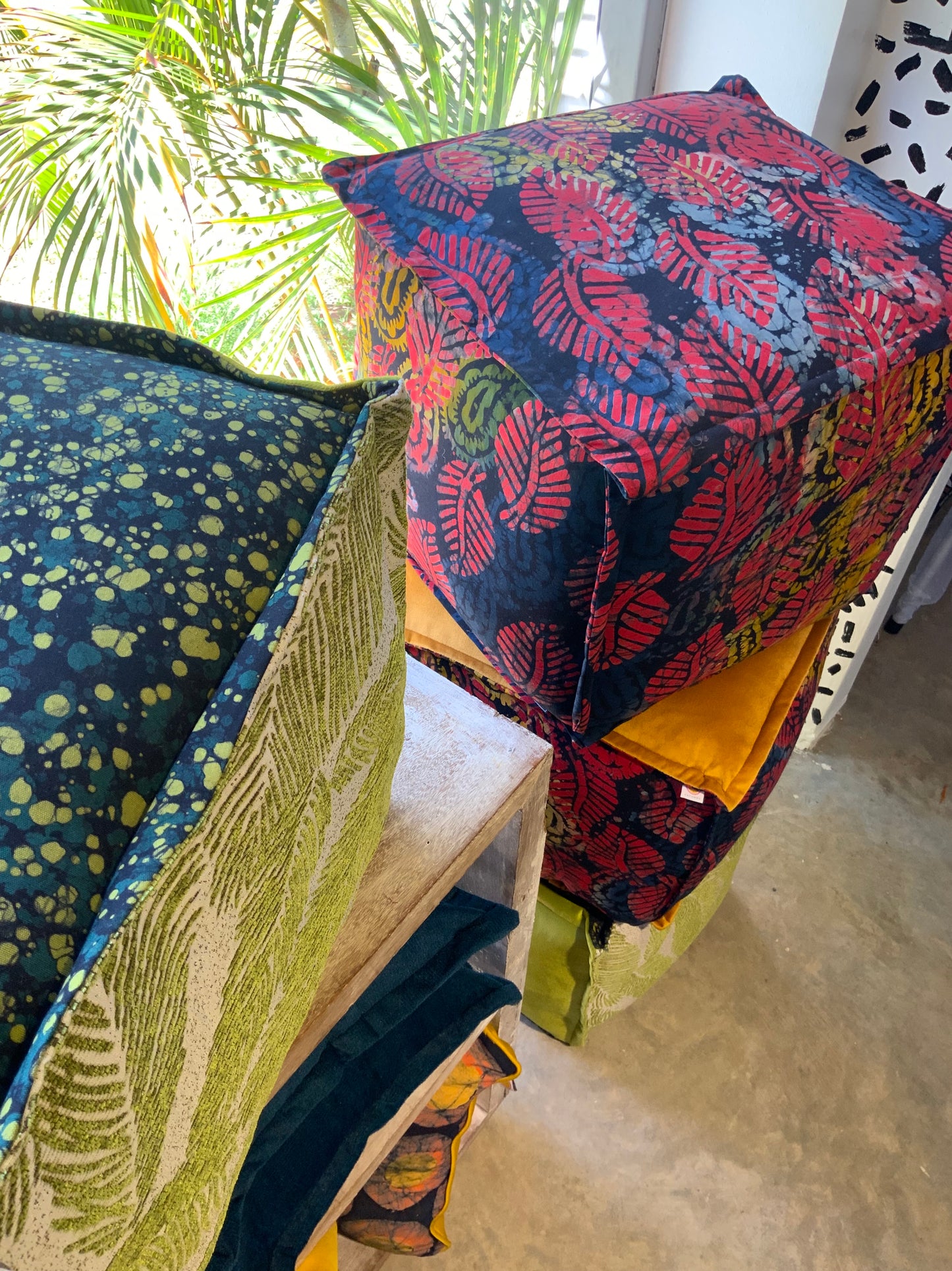 Cube Poof - Batik