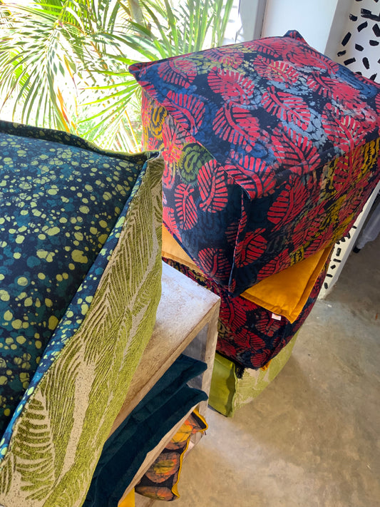 Cube Poof - Batik