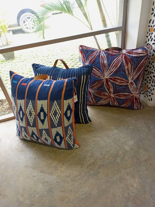 Speciality floor cushions